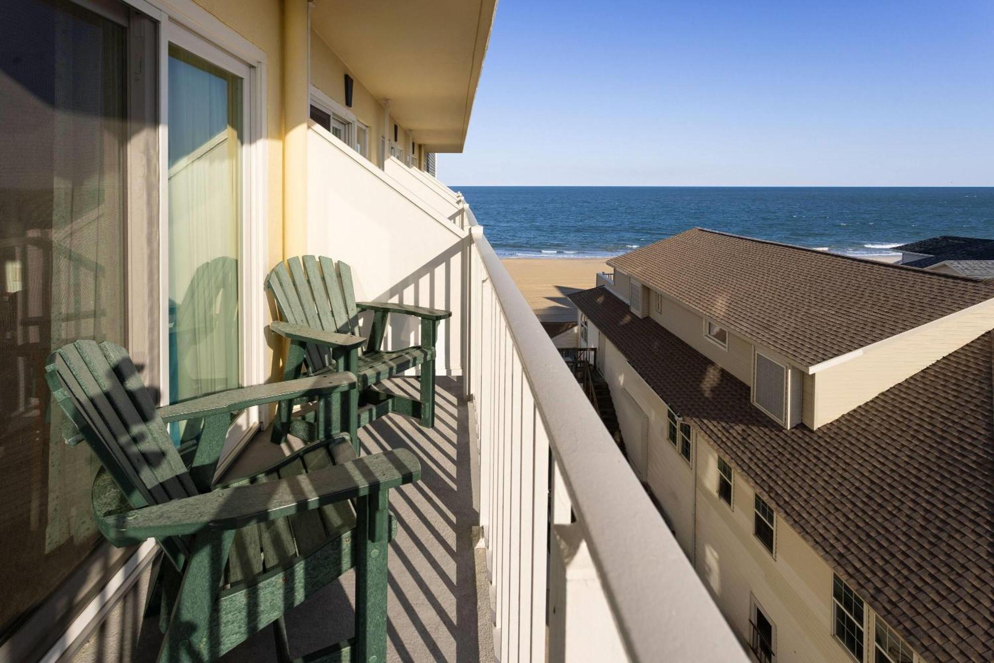 Howard Johnson Plaza By Wyndham Ocean City Oceanfront Esterno foto
