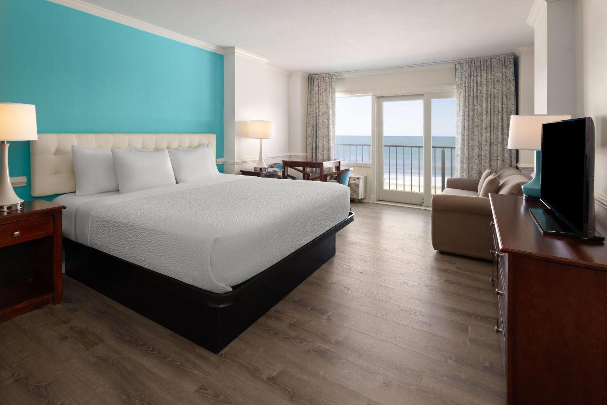 Howard Johnson Plaza By Wyndham Ocean City Oceanfront Esterno foto
