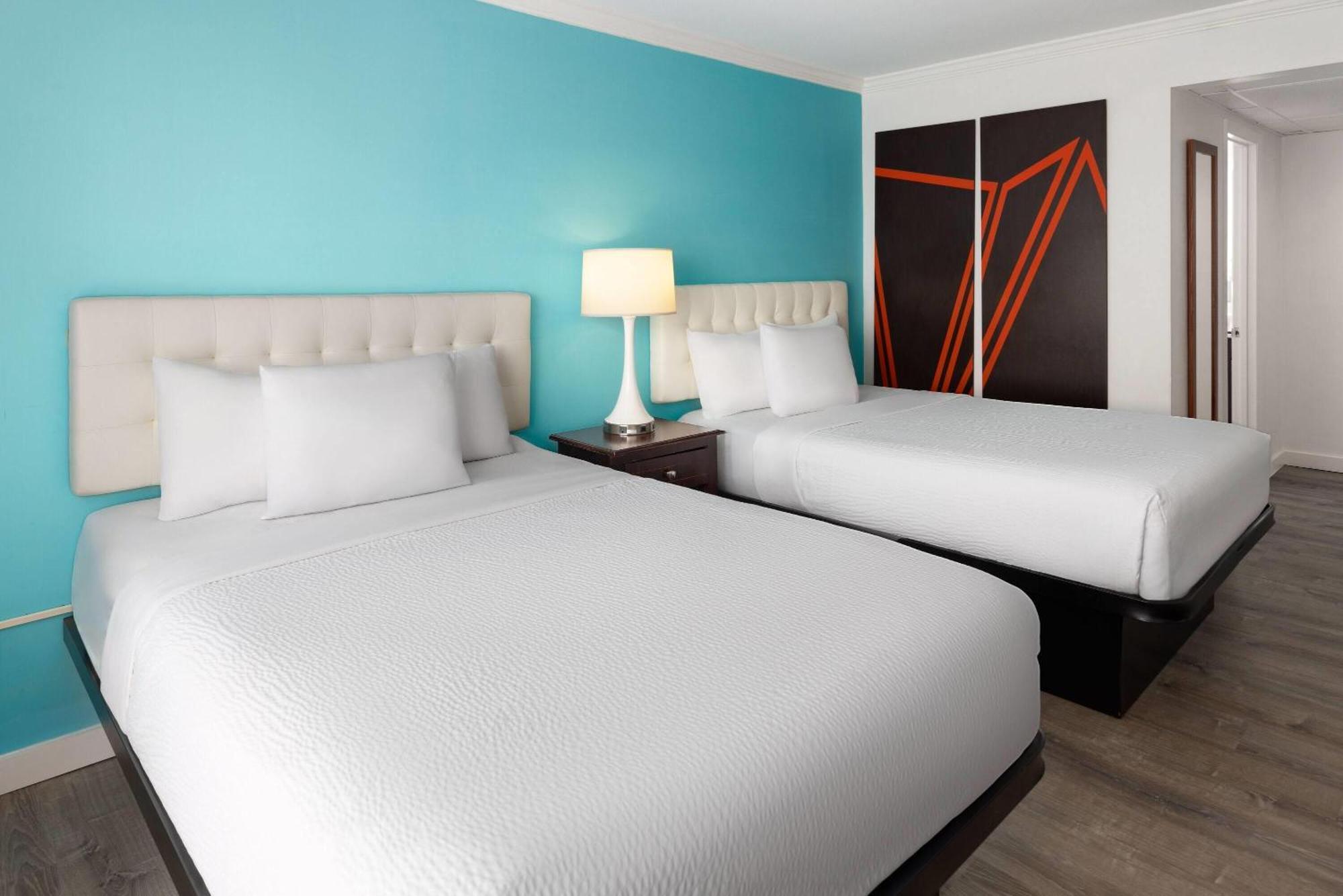 Howard Johnson Plaza By Wyndham Ocean City Oceanfront Esterno foto