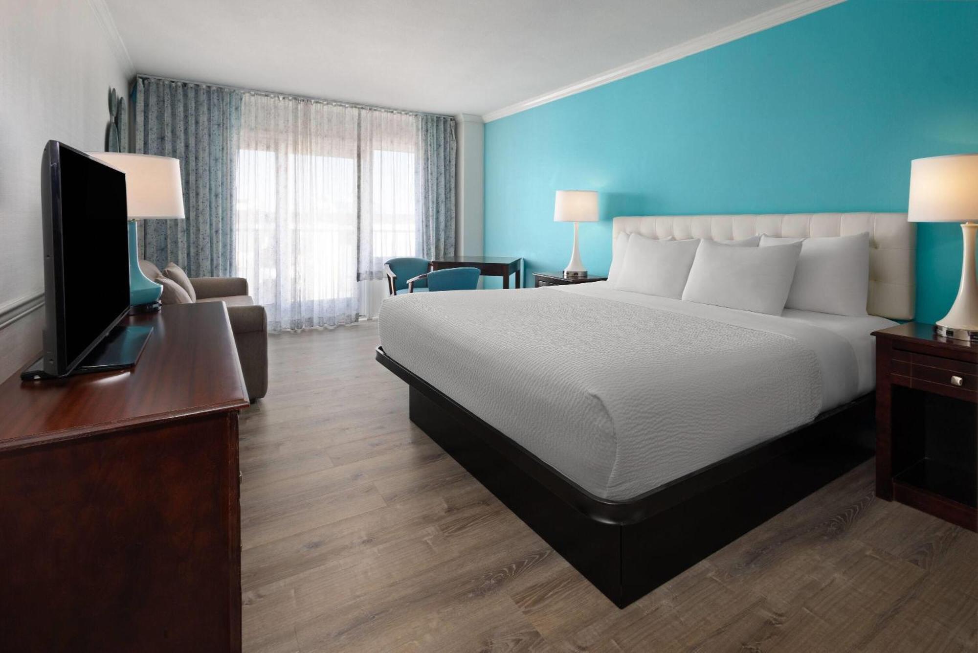 Howard Johnson Plaza By Wyndham Ocean City Oceanfront Esterno foto