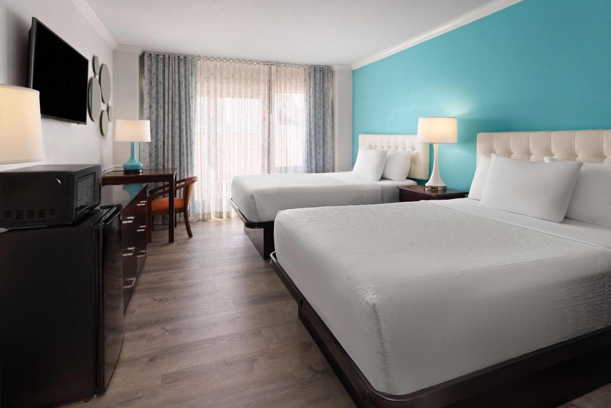 Howard Johnson Plaza By Wyndham Ocean City Oceanfront Esterno foto