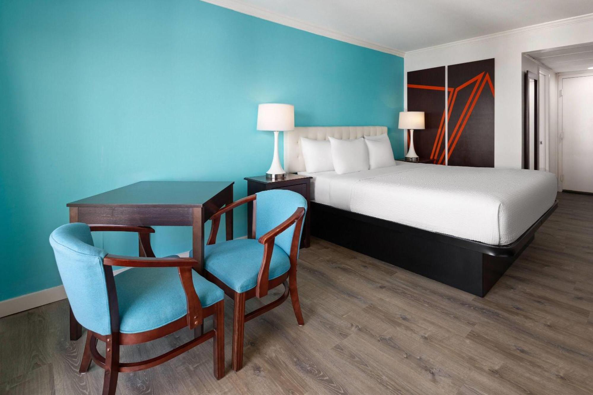Howard Johnson Plaza By Wyndham Ocean City Oceanfront Esterno foto